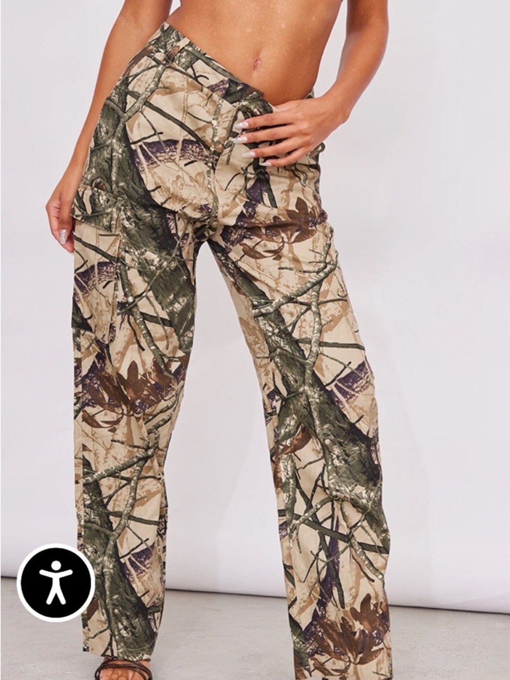 PrettyLittleThing Beige & Green Camo Wide-Leg Pants